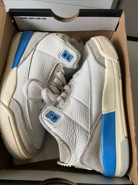 Jordan Kids White and Blue Retro Basketball Shoes